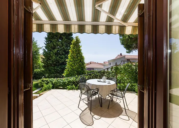 Stana-1 By Interhome Diklo